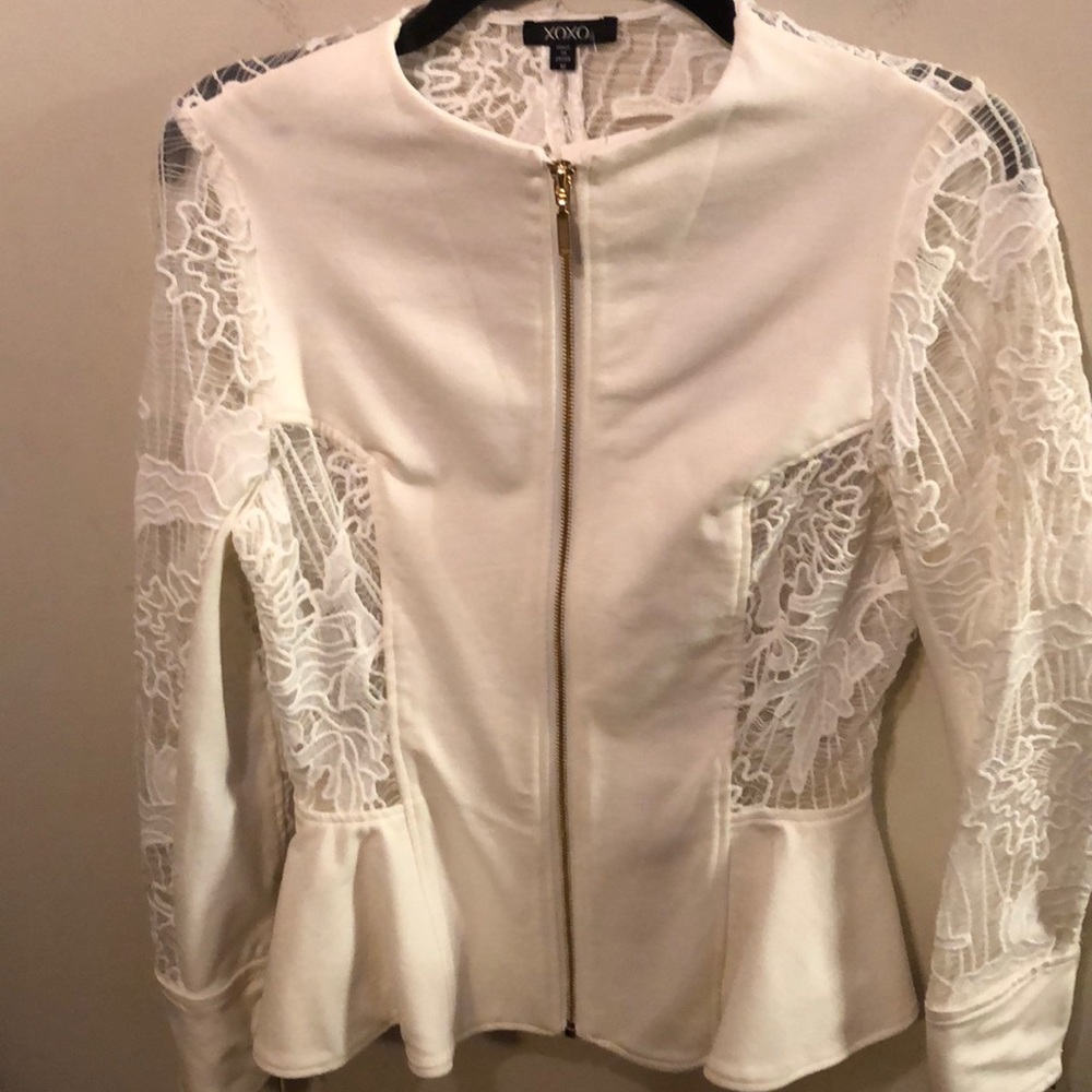 Ivory Women’s Peplum Lace Blazer Sz Medium